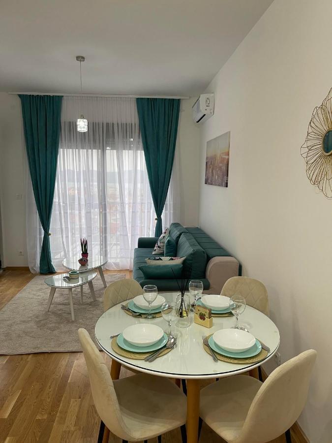 Apartman Iva Tivat Exterior foto